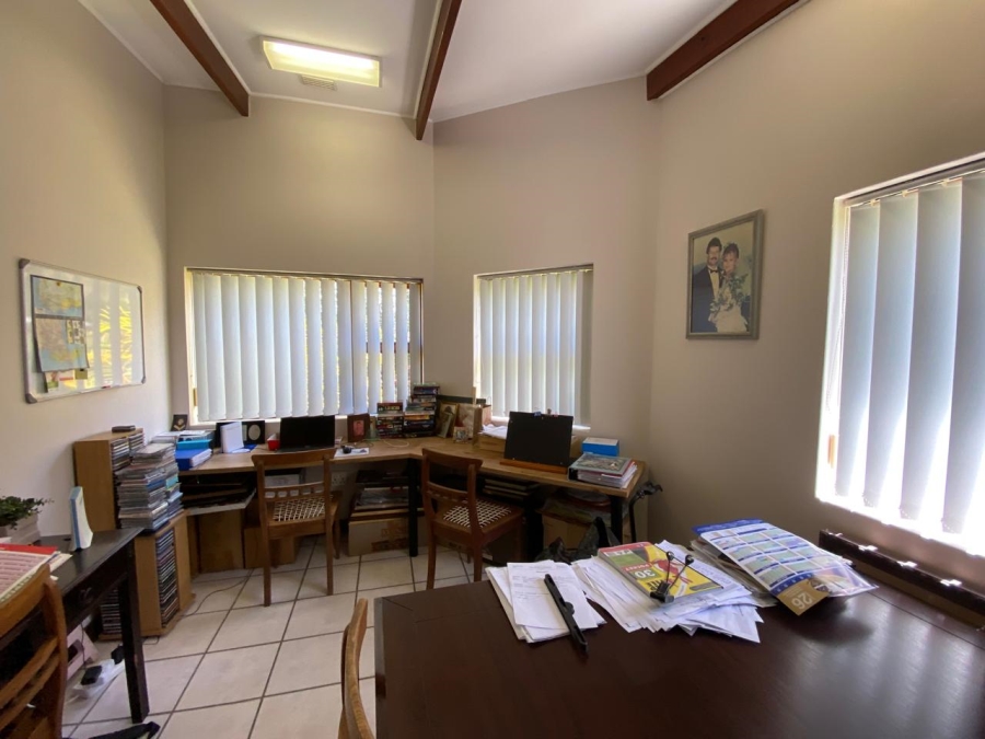 3 Bedroom Property for Sale in Rooi Rivier Rif Western Cape